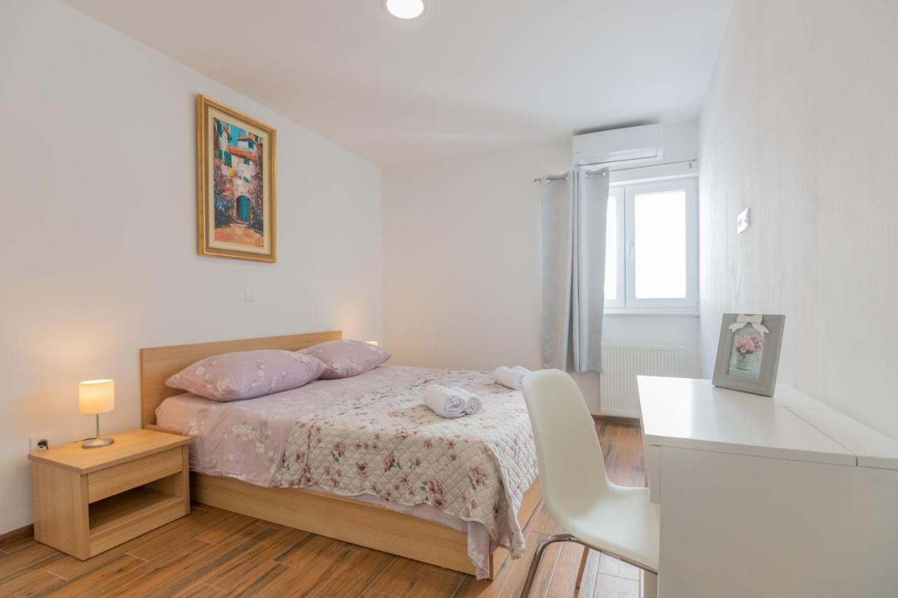Veliko Brdo  Villa Vis Maris מראה חיצוני תמונה