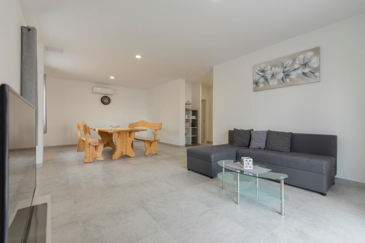 Veliko Brdo  Villa Vis Maris מראה חיצוני תמונה